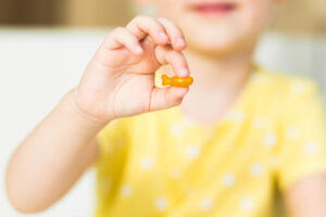 Minyak ikan untuk anak sumber omega-3 EPA dan DHA